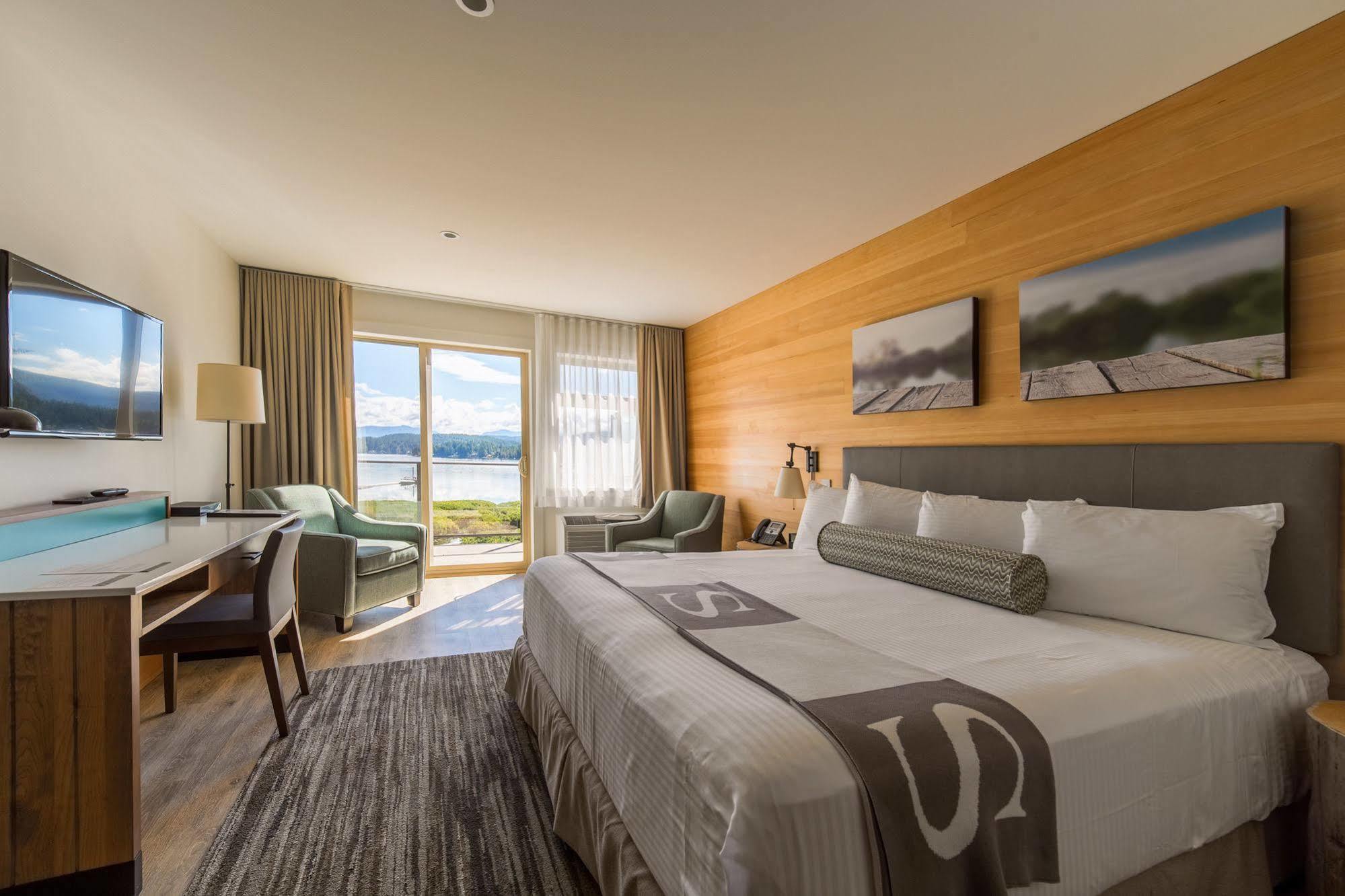 Sproat Lake Landing Resort Great Central Eksteriør bilde